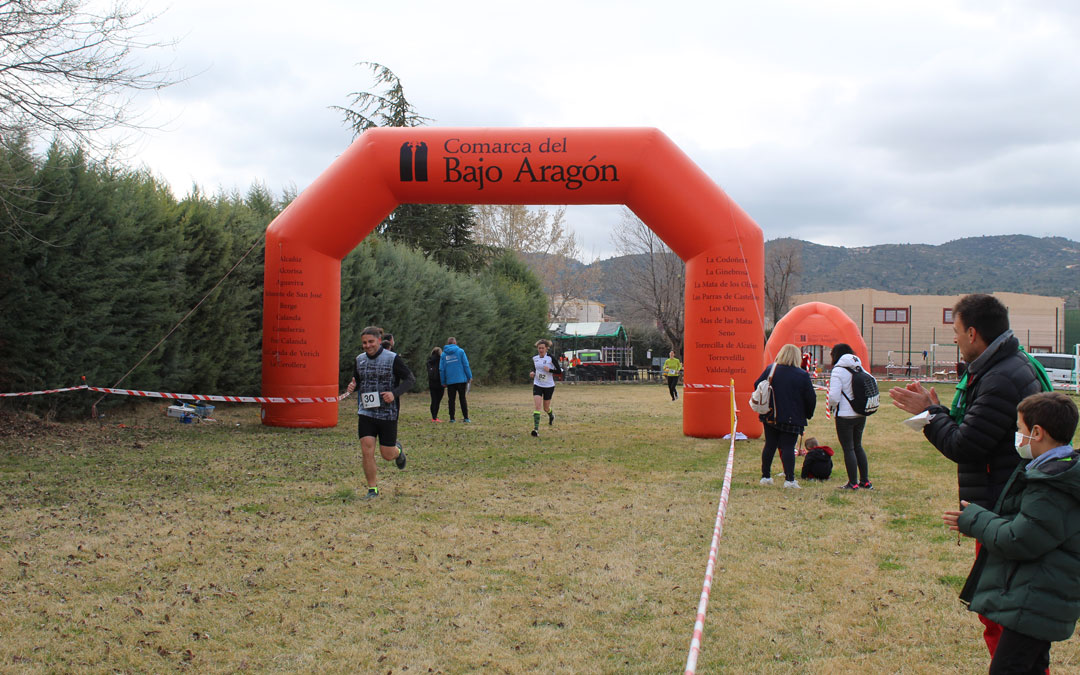 El Cross de Aguaviva se disputó en el entorno de la ermita de Santa Bárbara. / B. Severino