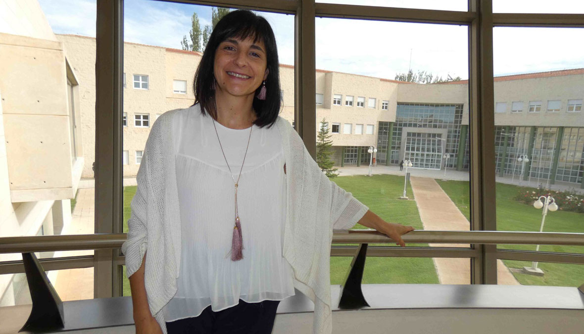 Alexia Sanz, profesora de la Universidad de Zaragoza y vicerrectora del Campus de la capital turolense entre 2008 y 2020. / DPT