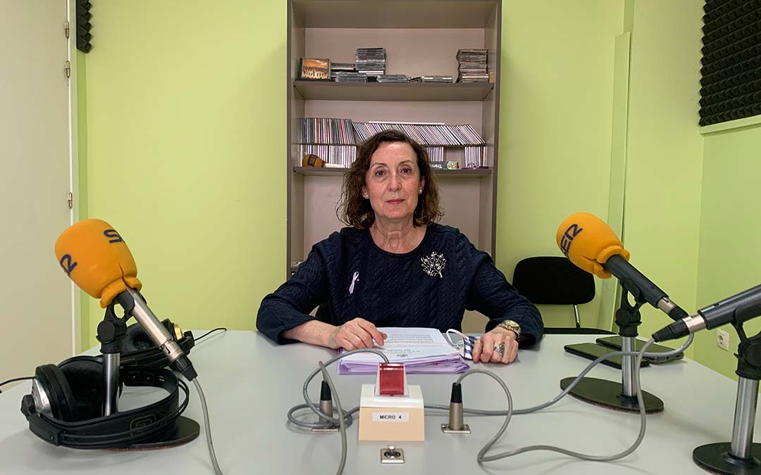 Alicia Clavería, concejal de Igualdad en el Ayuntamiento de Caspe, en Radio Caspe / Eduard Peralta