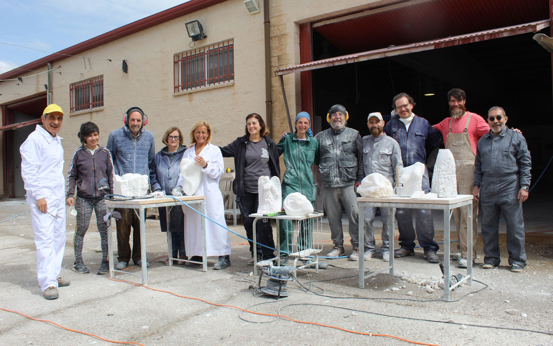 Foto de grupo de los miembros del ICRE en la última jornada de trabajo en el CIDA. / B. Severino