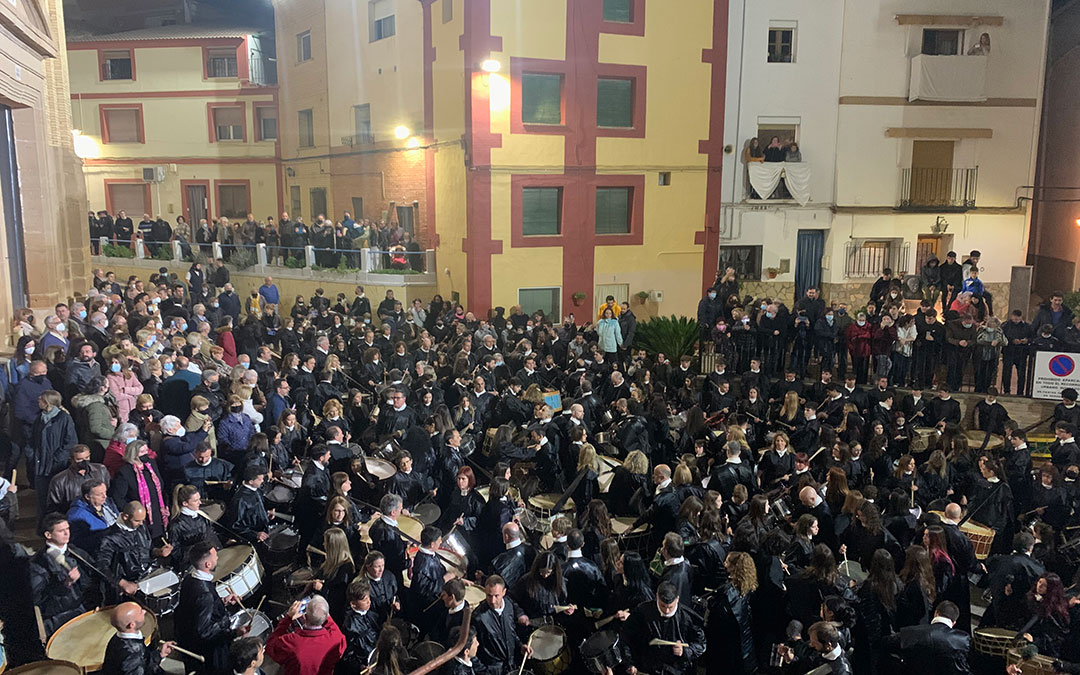 Romper la Hora en Urrea de Gaén./ Eduard Peralta
