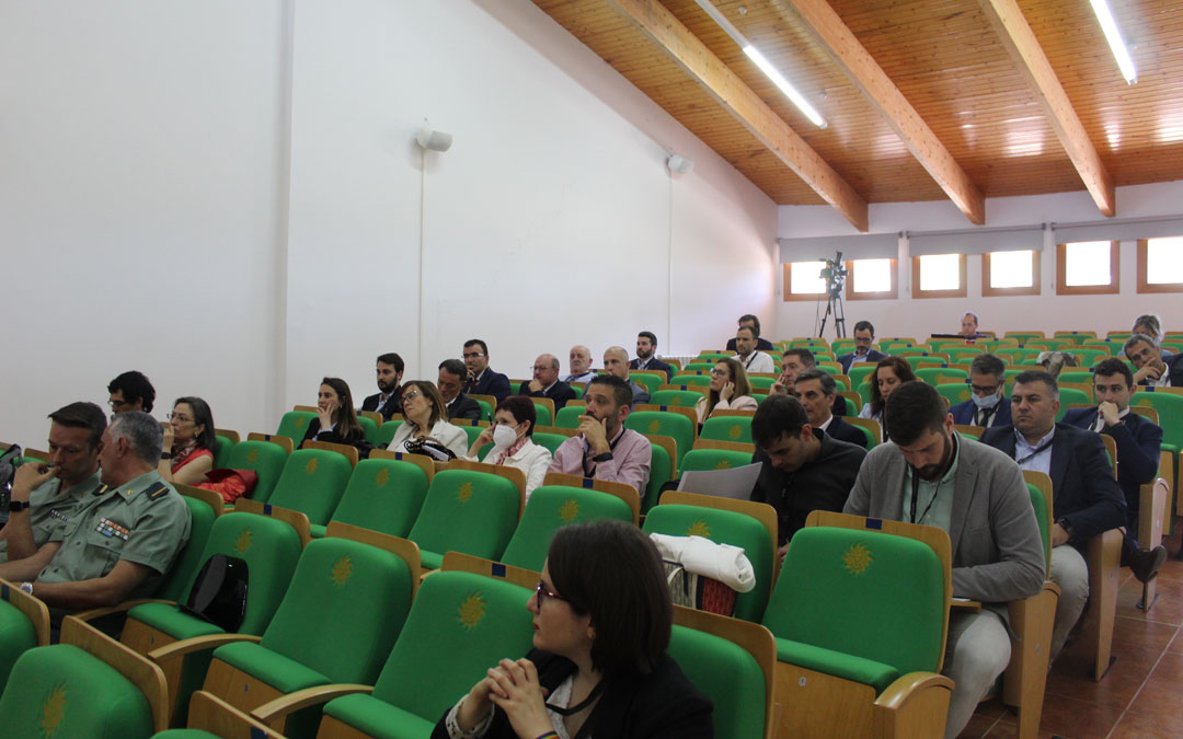 Parte del público en las jornadas del CEA Ítaca. / B. Severino