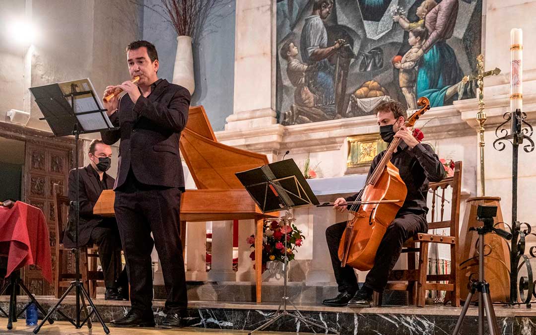 Imagen de archivo. El Audi Filia Trío actúo en el XIII Ciclo Música y Patrimonio en Oliete./ Andorra-Sierra de Arcos