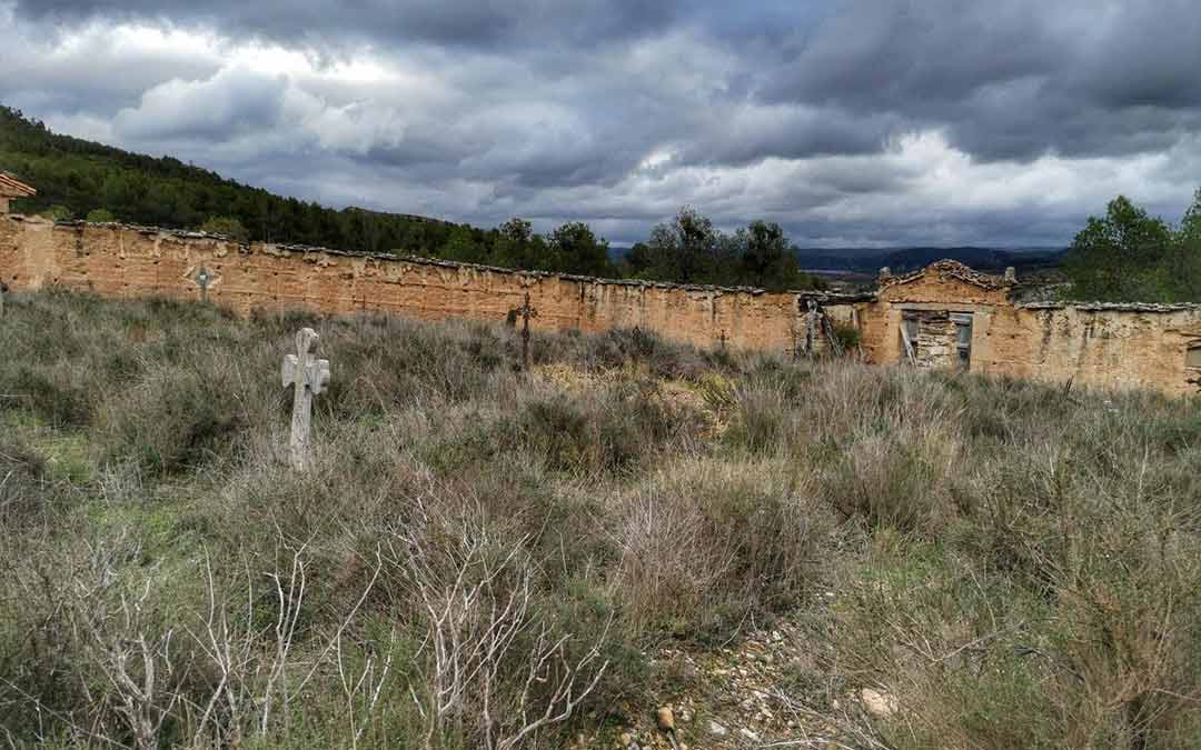 Cementerio de Santolea visiblemente desmejorado./Santolea Viva
