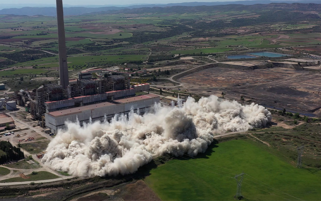 Secuencia 3 de la detonación a vista de dron./ L.C.