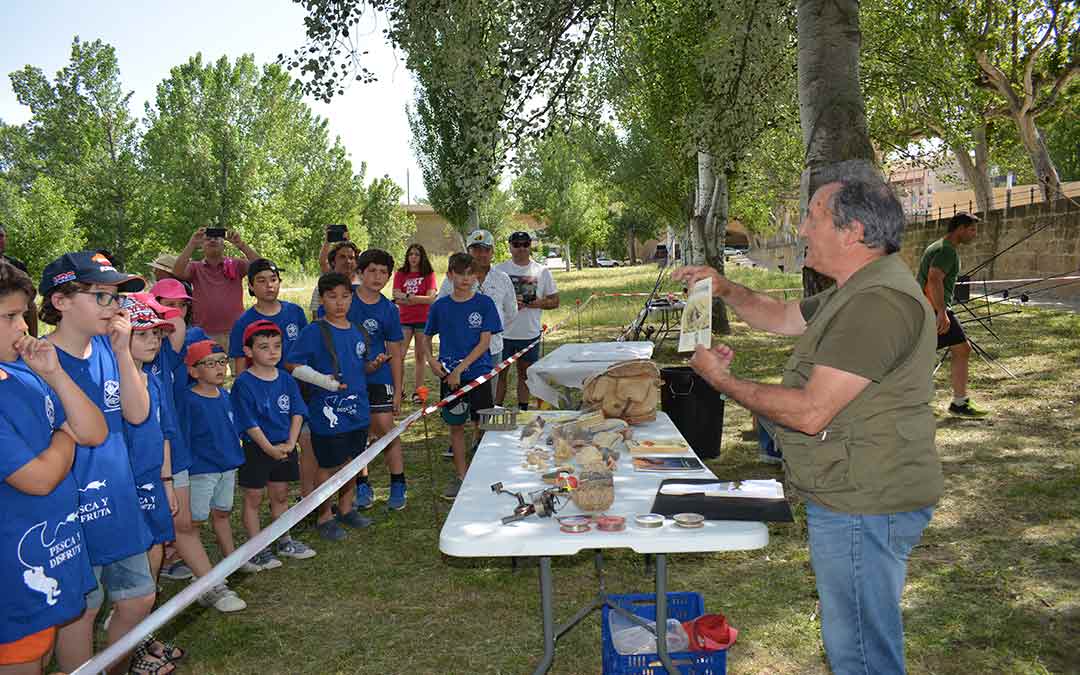 Explicación sobre la evolución de la pesca a cargo de José María Franco./I.M.