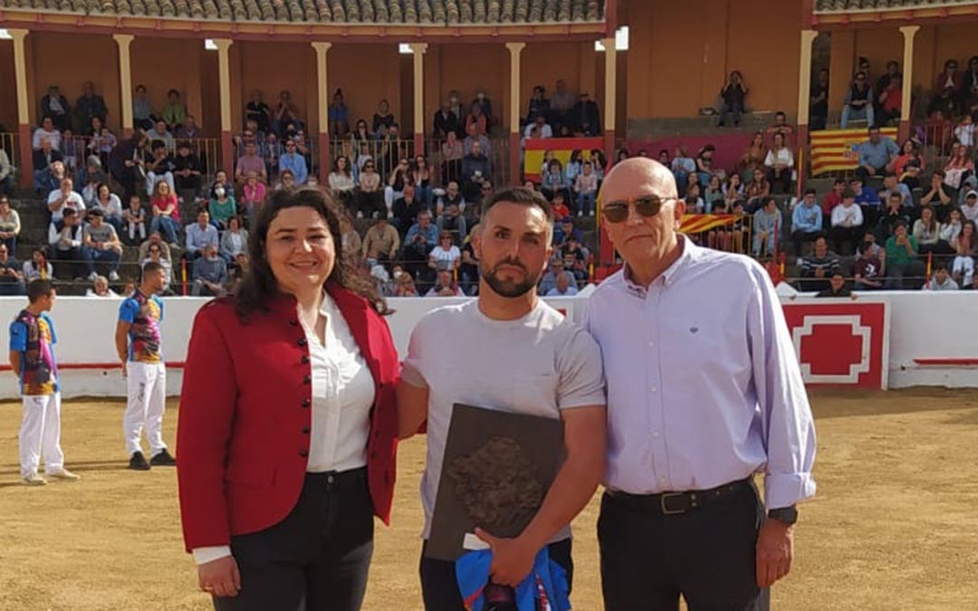 Homenaje a David Cortés en Albalate./L.C.
