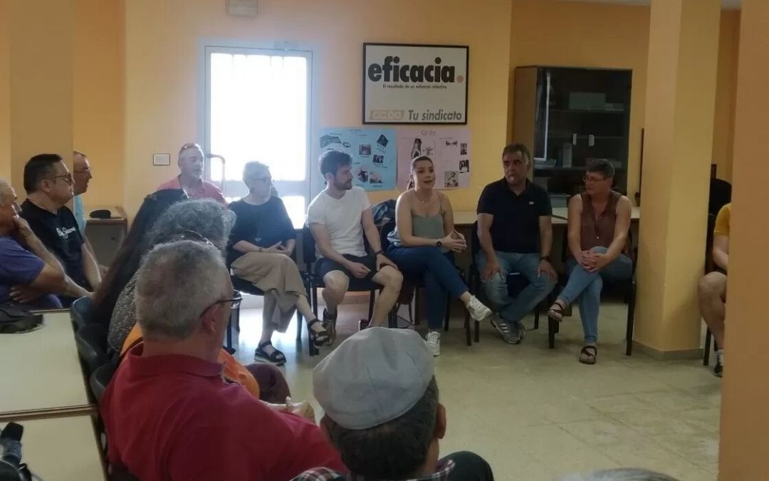 Maru Díaz, en Andorra juntos a miembros de Podemos.