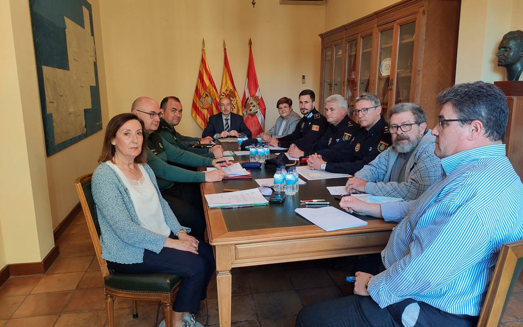Foto de la Junta de Seguridad Local de Caspe de este lunes / Ayto. Caspe