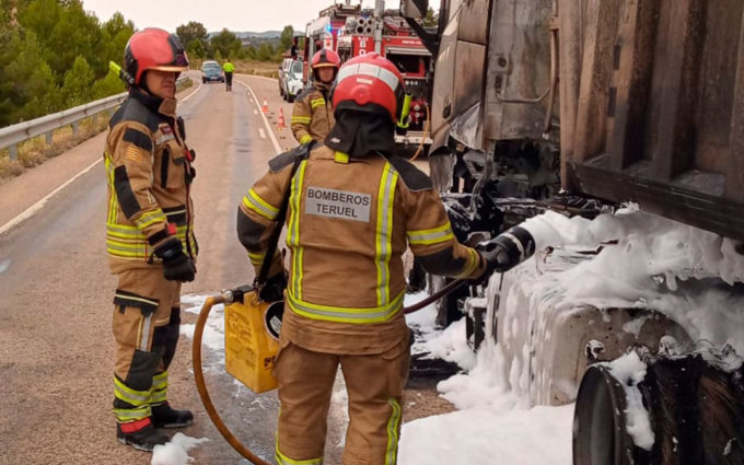 Denuncian la falta de bomberos en la Diputación de Teruel y exigen la convocación «urgente» de nuevas plazas