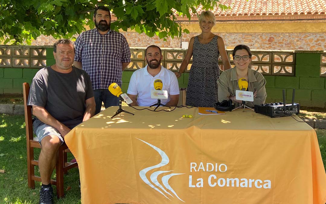 Programa especial de Radio La Comarca emitido desde Escucha./ L.C.