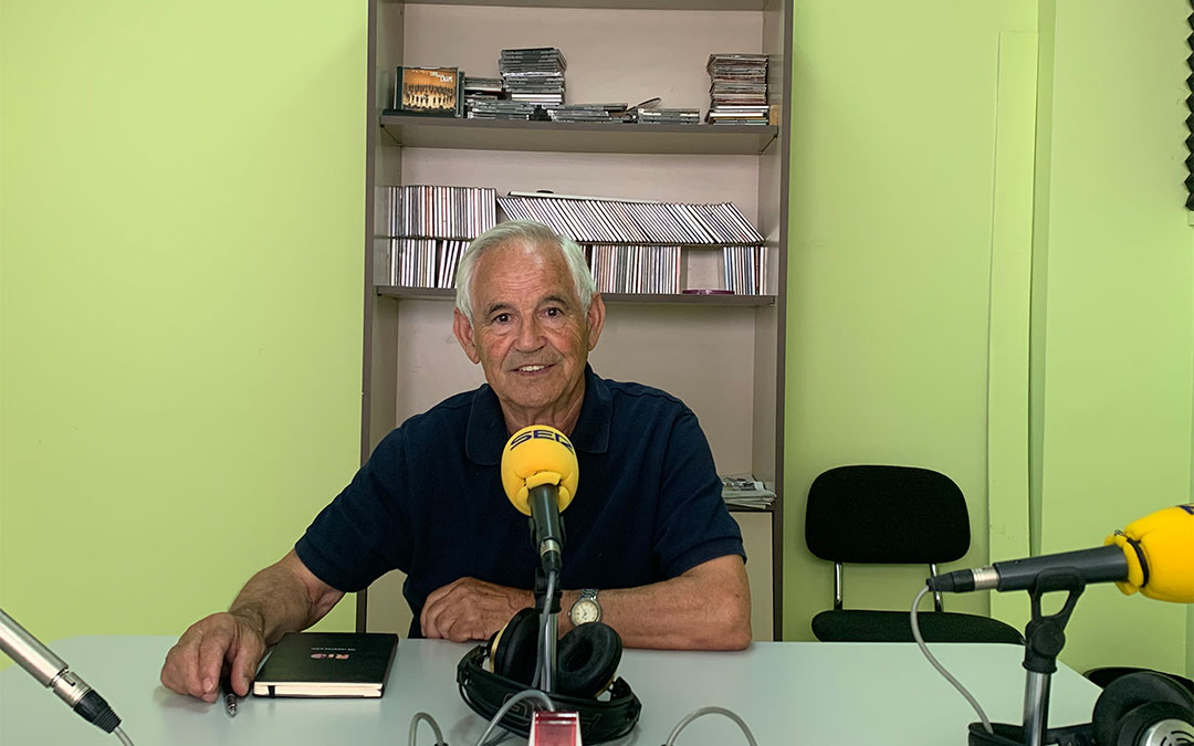 Antonio Espinosa es el vicepresidente de la Asociación Amigos del Castillo del Compromiso./ P.S.