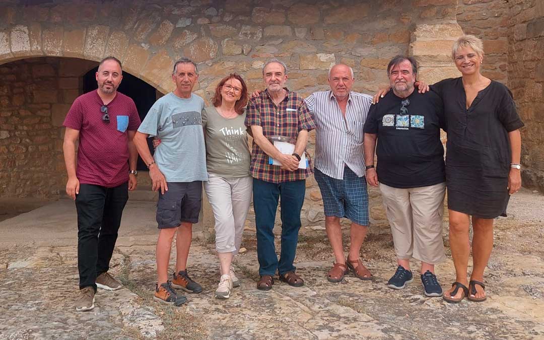 Invitados del especial emitido desde la ermita de Santa Bárbara de La Codoñera./L.C.