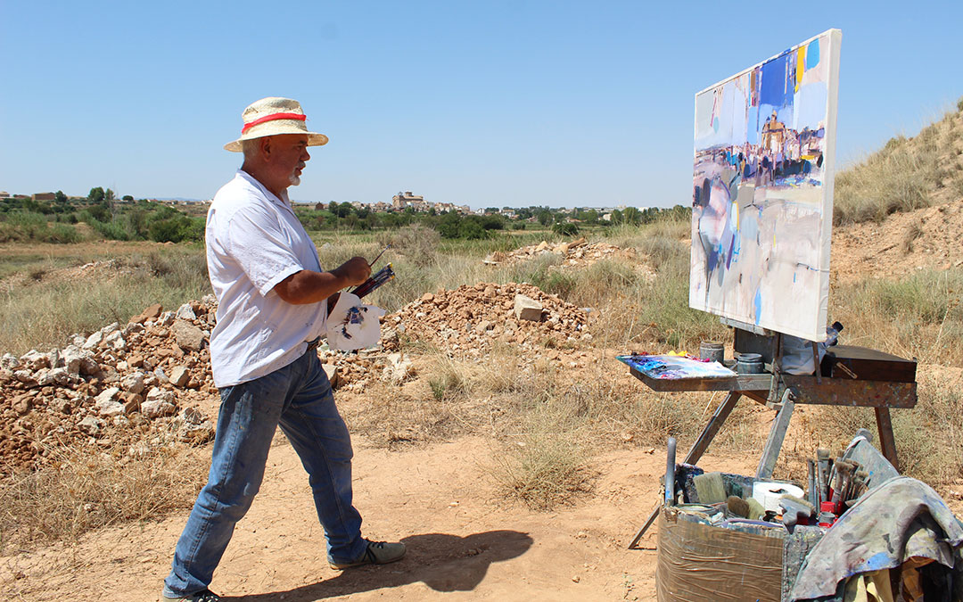 José Manuel Aznar, tercer premio, pintó una panorámica desde el paraje de La Presquera. / B. Severino