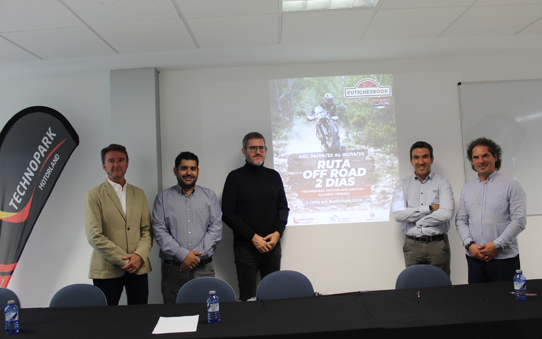 Ferrán Roca, Diego Piñeiro, Ignacio Urquizu, Daniel Urquizu y Artur Aragonés, en la presentación ayer en Technopark. / B. Severino