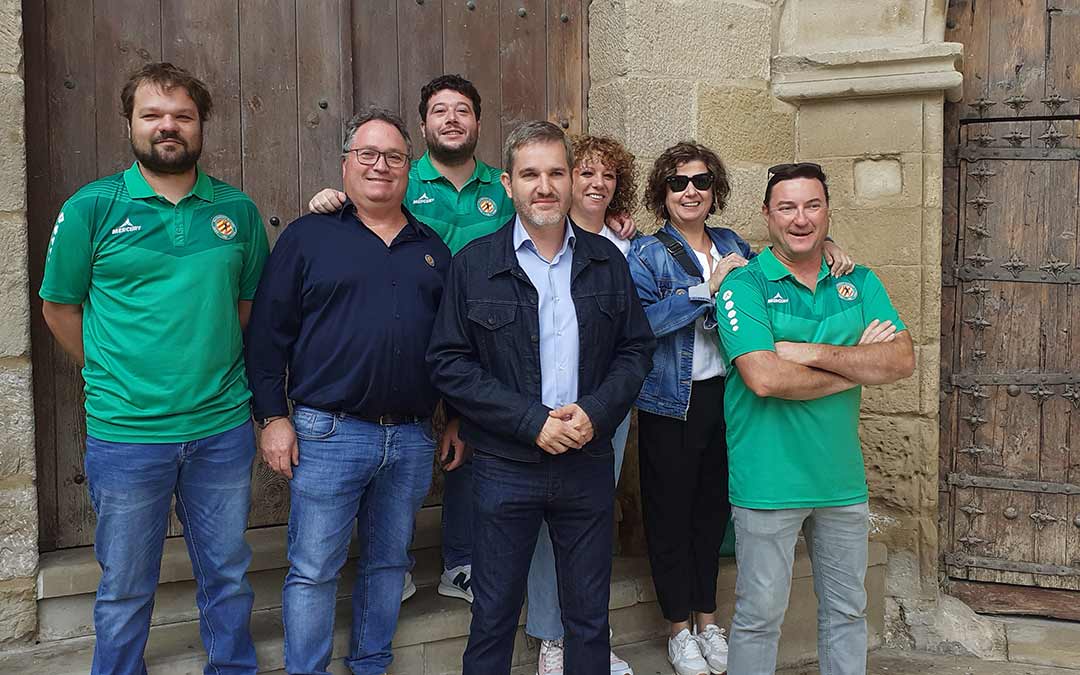 Equipo directivo del Club Balonmano Alcañiz./Ayuntamiento de Alcañiz