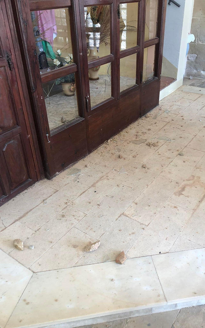 Vandalismo en la ermita de Santa Bárbara de Calanda. / Ayto. Calanda