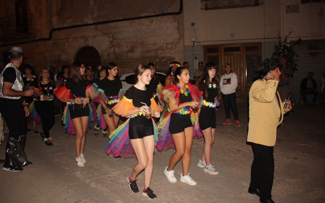 Desfile de carrozas de La Codoñera./ C. O.