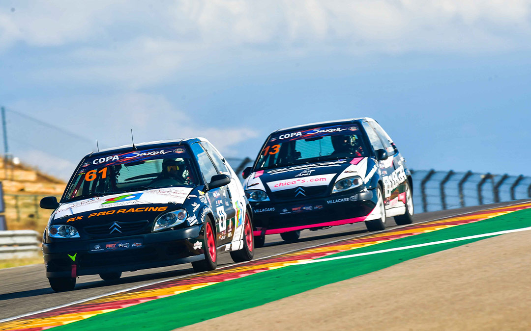 Laura Aparicio en la Copa Saxo V8./ Motorland Aragón