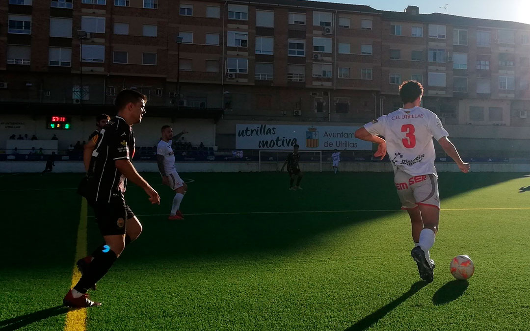 Enfrentamiento Utrillas contra Alcañiz en el XLVII Trofeo Villa de Utrillas./ @cdutrillas1958