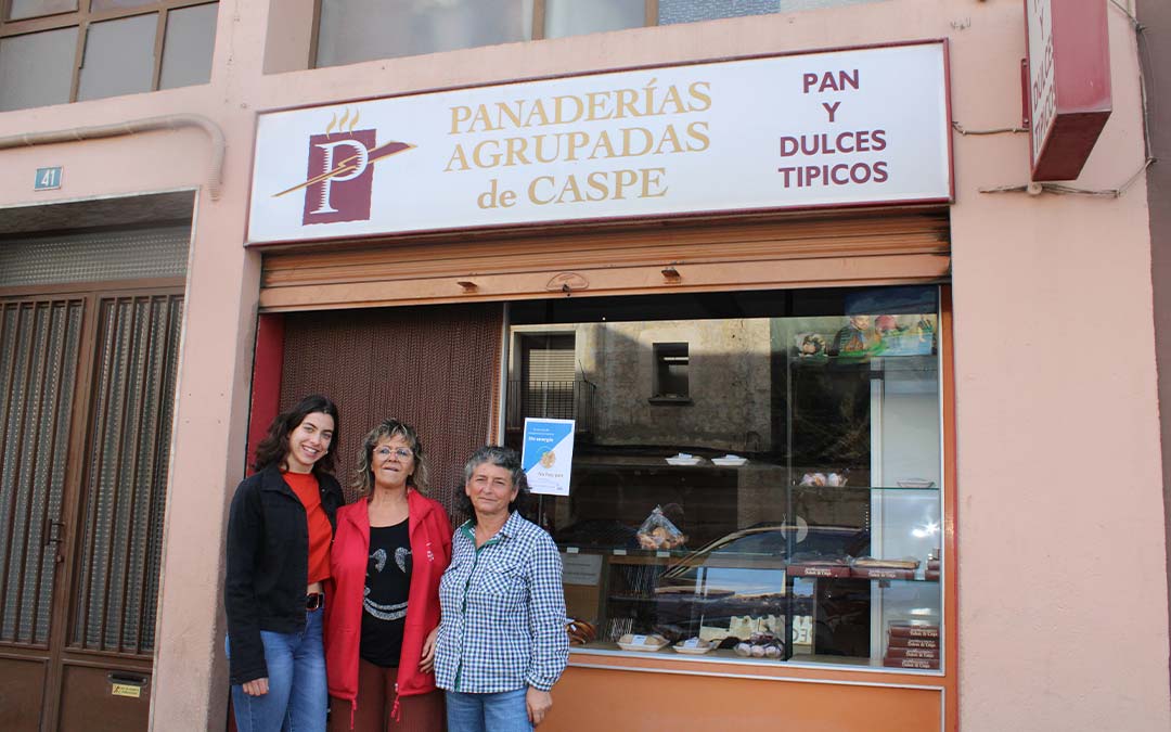 Las Panaderías Agrupadas de Caspe se han unido al parón nacional de 15 minutos por los altos costes./ P.S.