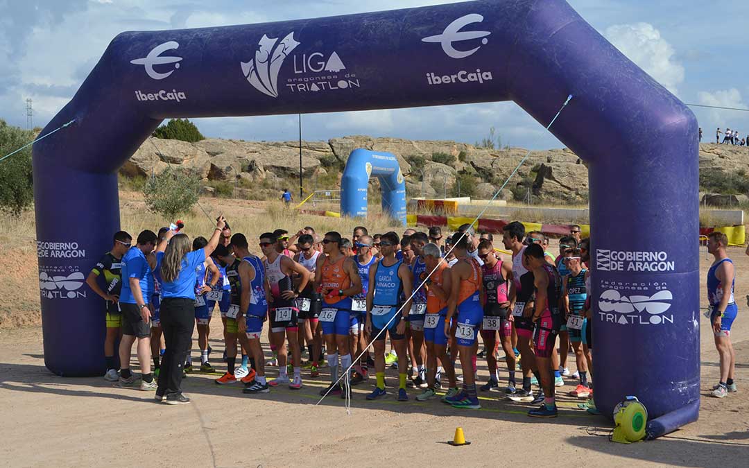 Segundos antes de la salida masculina./J.L.