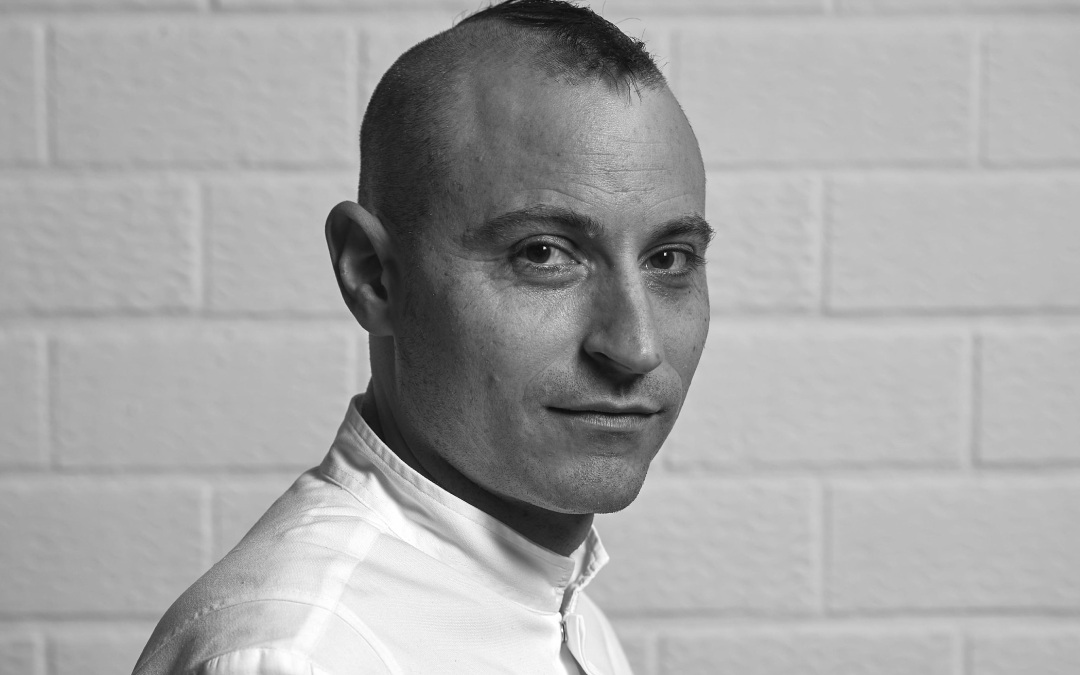 El chef y copropietario del restaurante Gente Rara, Cristian Palacio./ Twitter Gente Rara