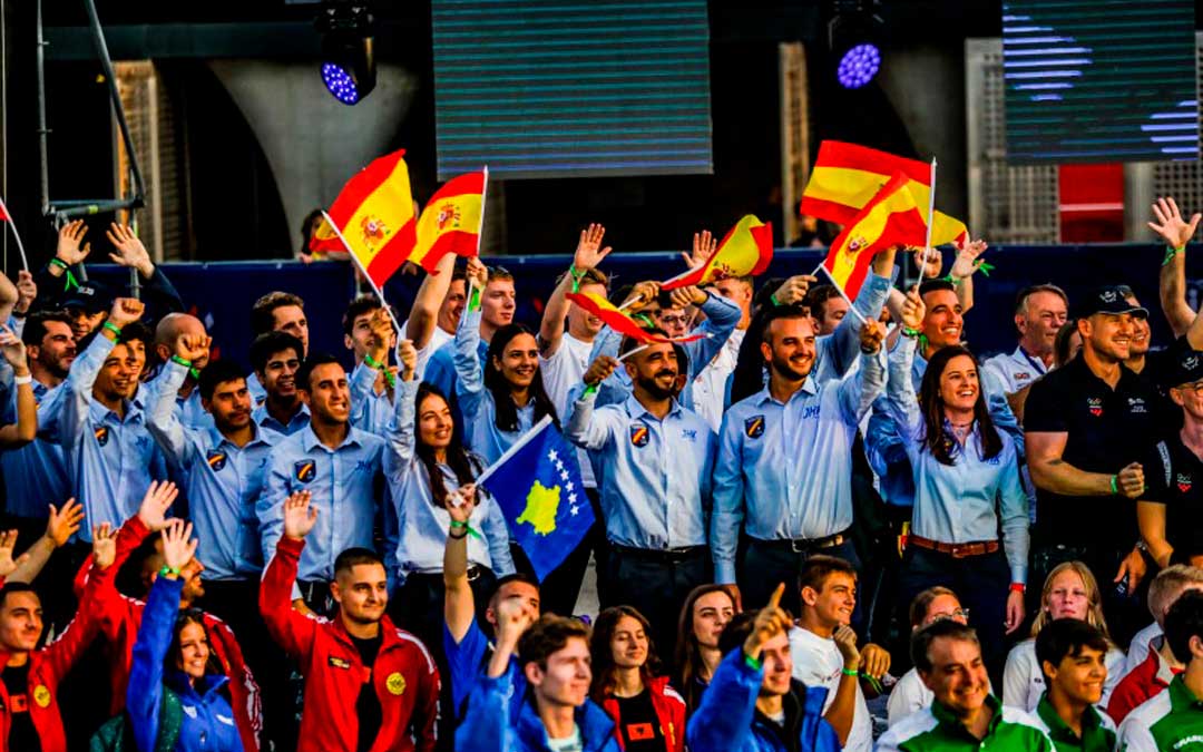 Delegación española en la ceremonia de inauguración de los FIA Motorsport Games / FIA Motorsport Games