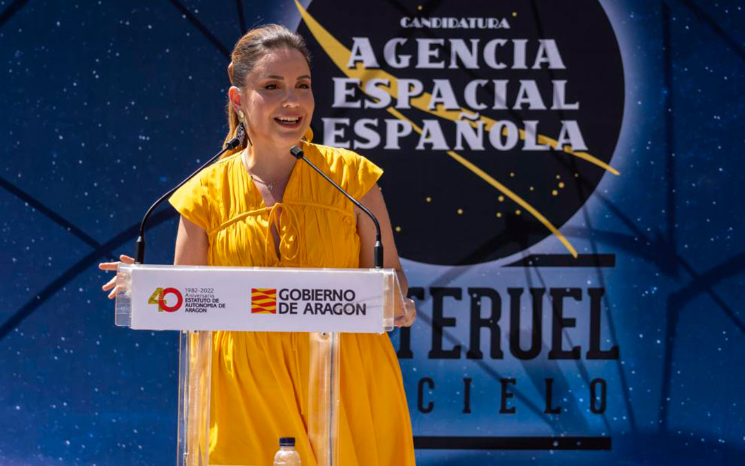 La consejera Maru Díaz, en un acto de apoyo a Teruel como sede de la Agencia Espacial./ Antonio Garcia-Bykofoto-Heraldo
