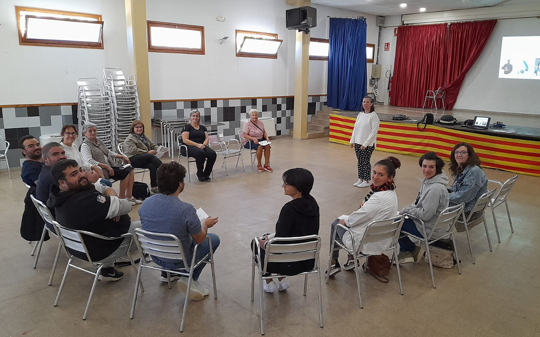 La actividad corrió a cargo de la Asociación de Sordos de Zaragoza y Aragón. J. FORTUÑO