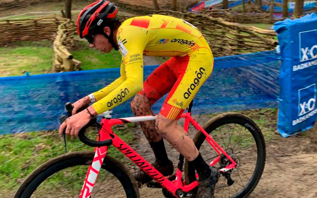 Zaera durante una de sus competiciones de ciclocross / Federación Aragonesa Ciclismo