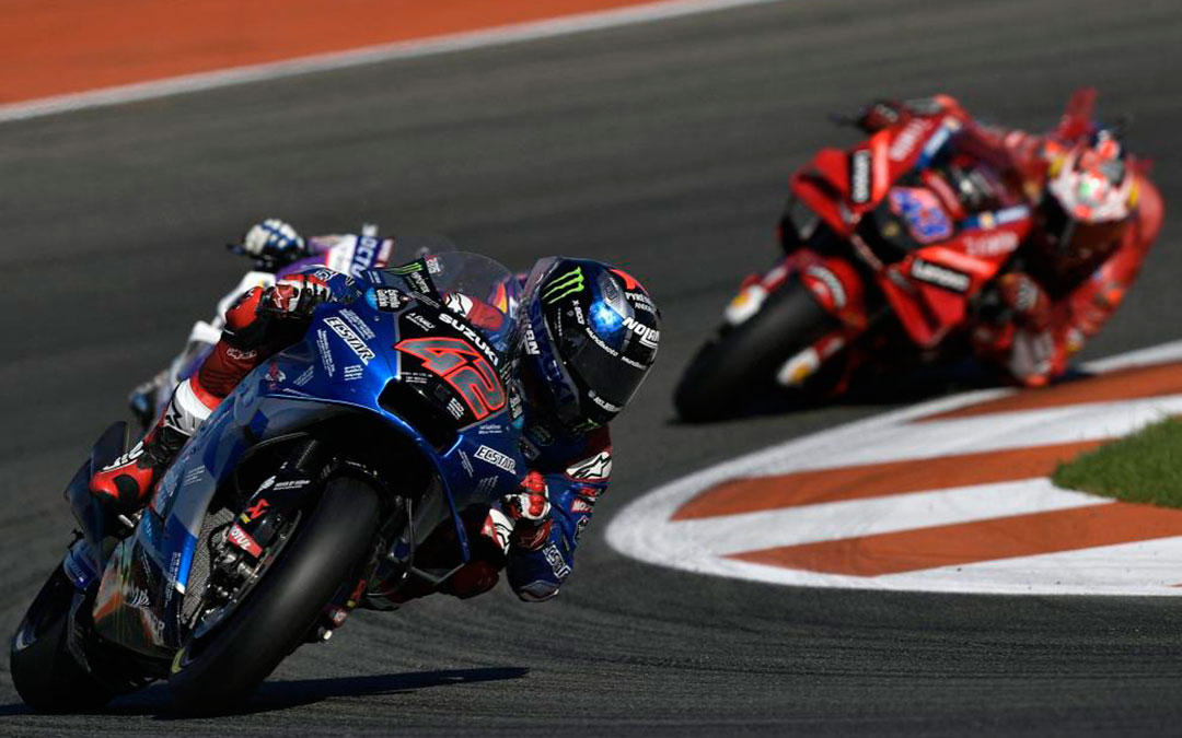 El piloto Alex Rins (Suzuki GSX RR)./ Pablo Morano