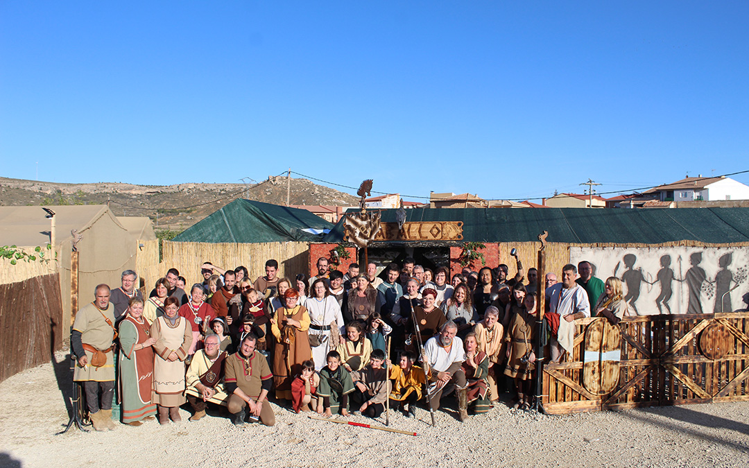Parte del Clan del Caballo en el campamento de la XIV Lakuerter Íbera de Andorra. / B. Severino