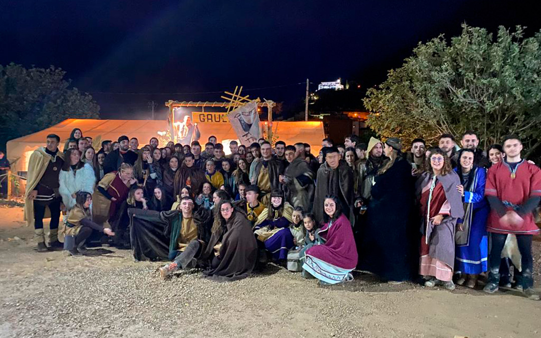 Parte del Clan de La Grulla, nuevos en la edición, en el campamento de la XIV Lakuerter Íbera de Andorra. / Ayto. Andorra