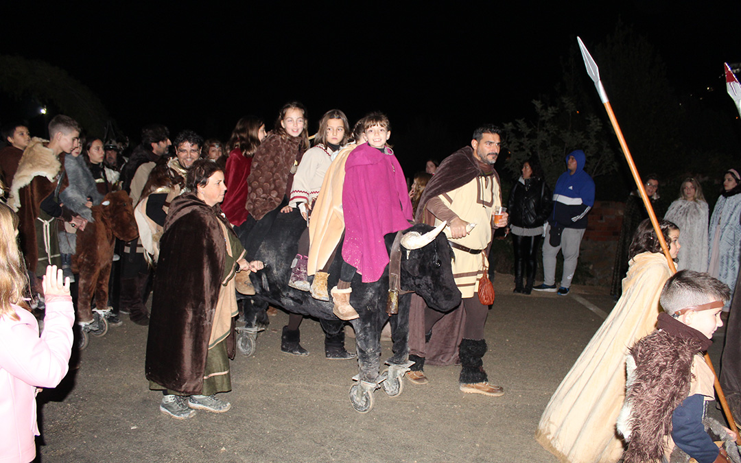 Desfile en XIV Lakuerter Íbera en Andorra. / B. Severino