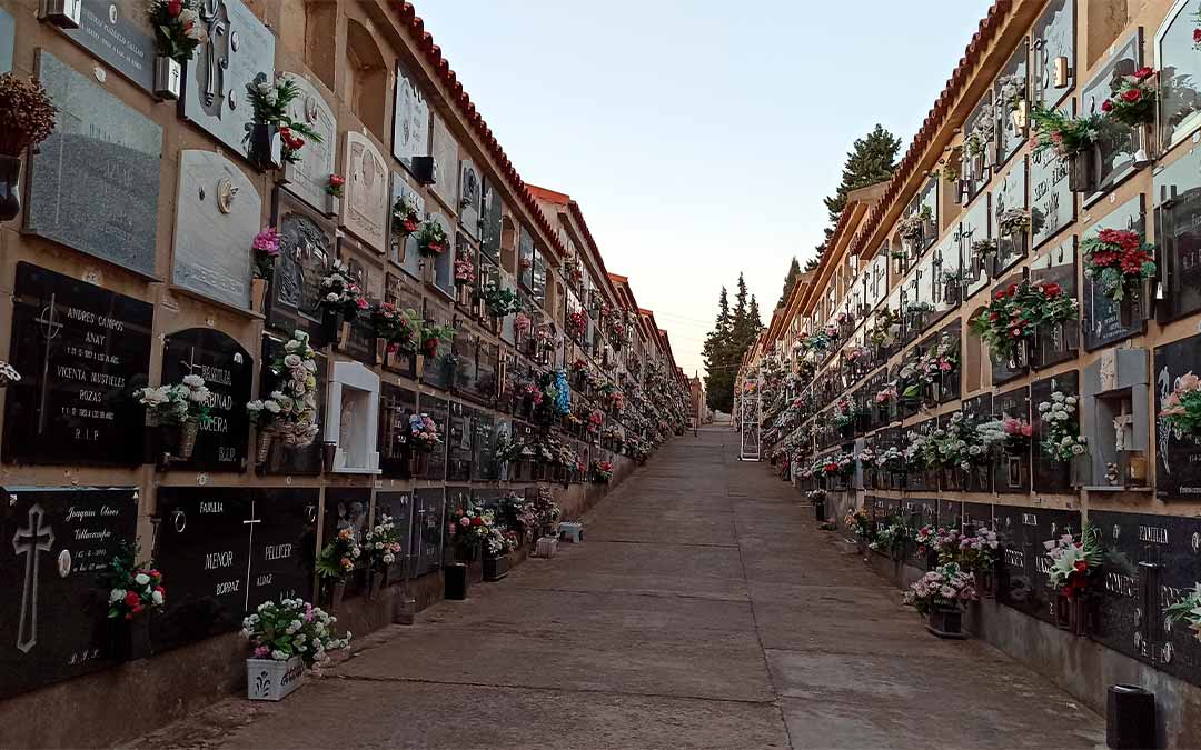 El cementerio de Caspe guarda dos siglos de historia. / Archivo Gráfico ABC - ASD