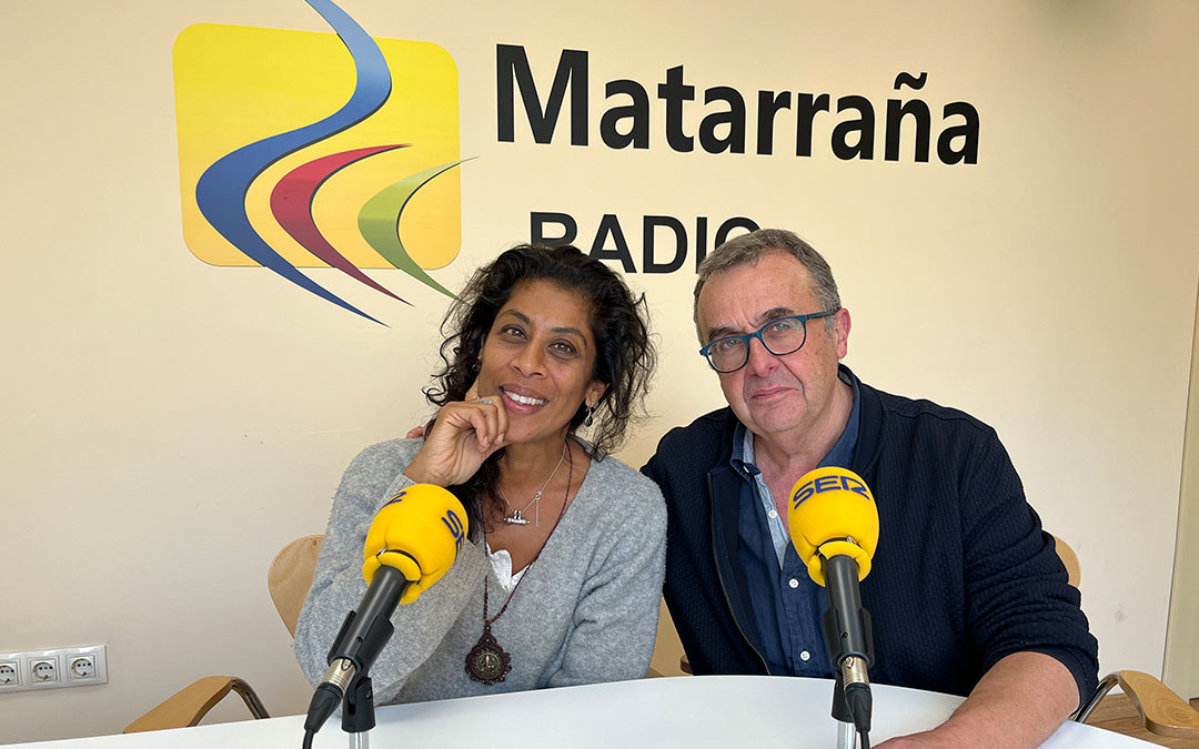 Los promotores del Centro Mandala de Valderrobres en Matarraña Radio / E.P.