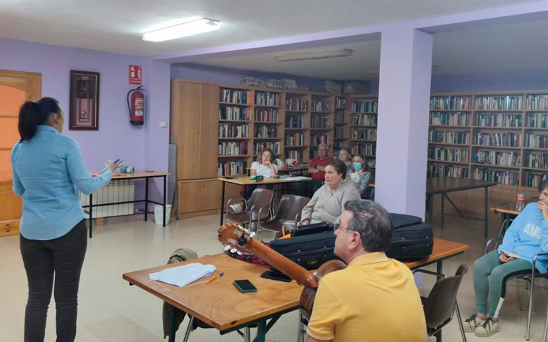 Una de las clases de la propuesta 'Coplas y coplillas' de la Comarca del Bajo Aragón./ Comarca del Bajo Aragón