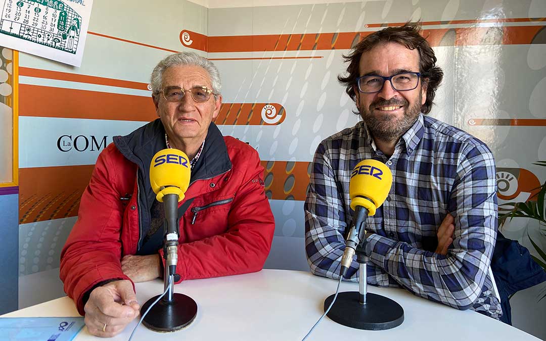 Fernando Navarro y Eduardo García en Radio La Comarca./ A.M.