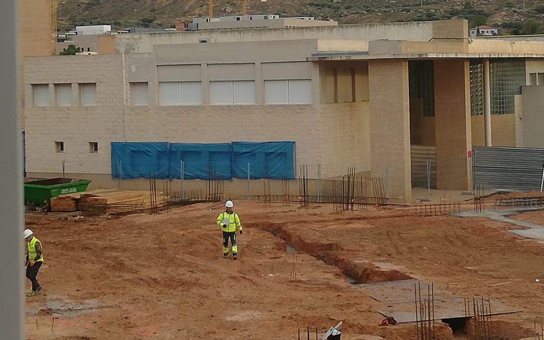 Inicio de las obras en el CPIFP de Alcañiz./ M. O.