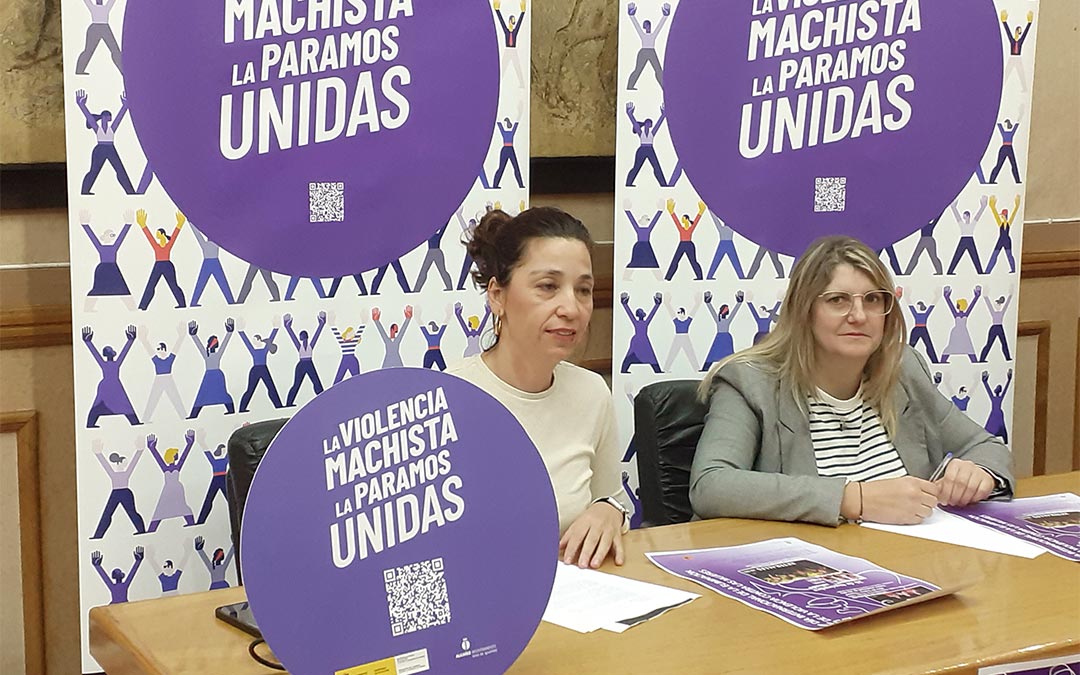 La concejal de Igualdad del Ayuntamiento de Alcañiz, María Milián; y la concejal de Juventud, Susana Mene, el martes./ L.C.