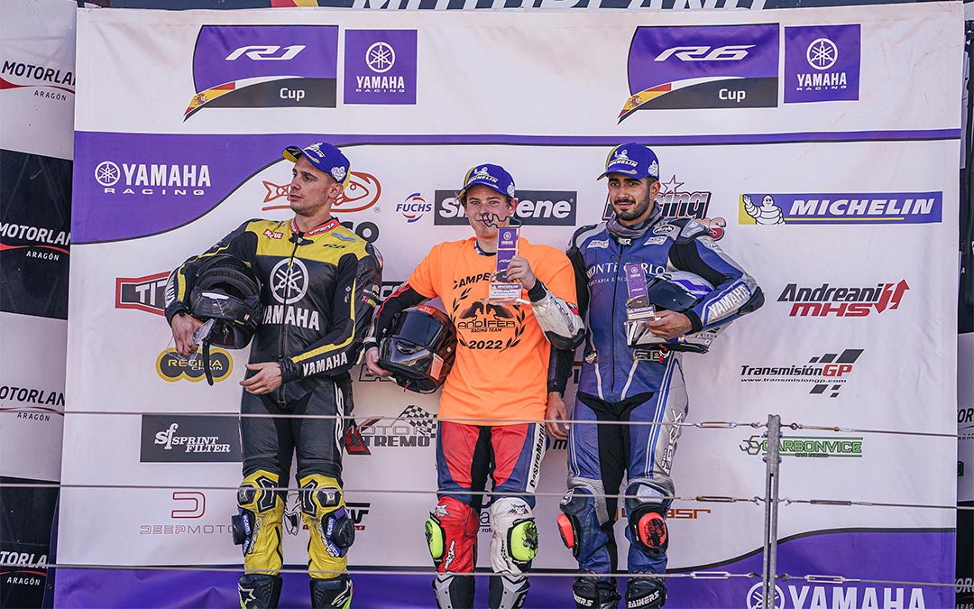 Podio de la categoría Yamaha R6 Cup./ Yamaha R6 Cup