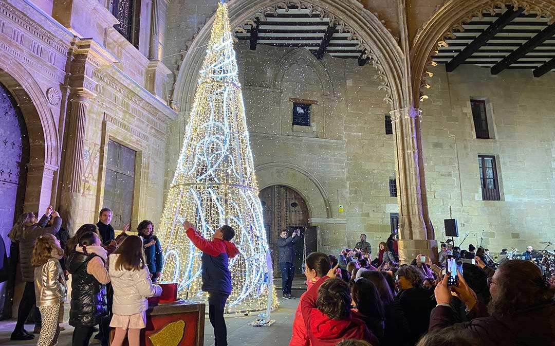 Alcañiz, Caspe y Andorra encienden este viernes su Navidad