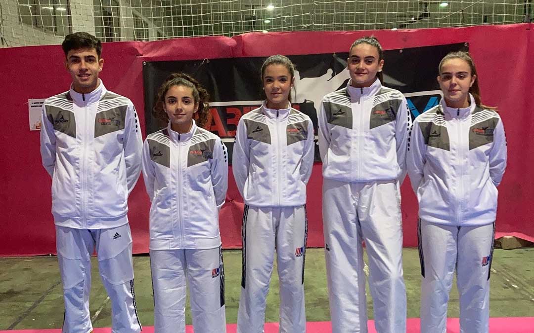 Los 5 participantes del Cabral Team que compitieron en el Campeonato de España por equipos / Cabral Team