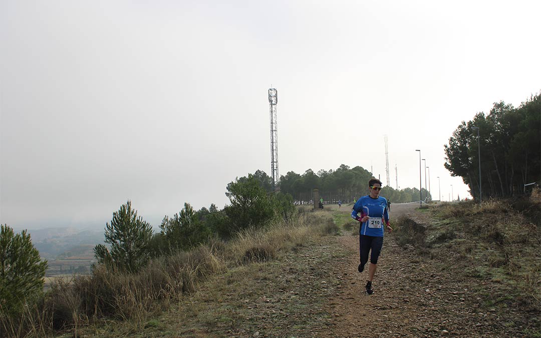Uno de los corredores durante la XII Carrera La Zambomba./ P.S.