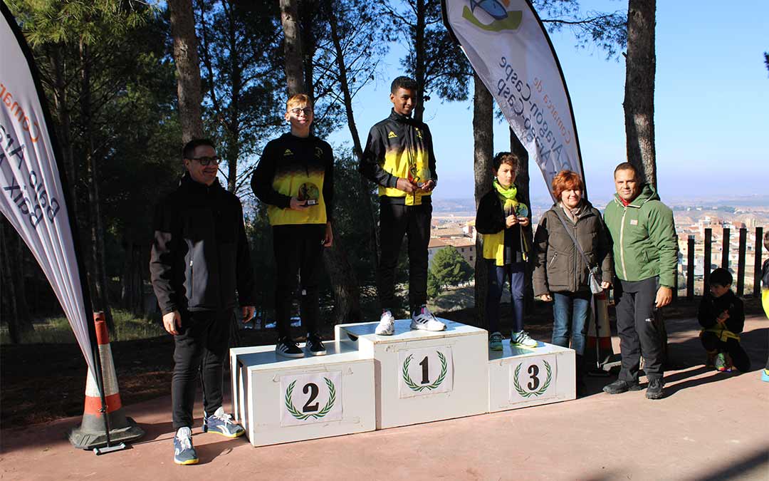 Podio de los juveniles masculinos./P.S.