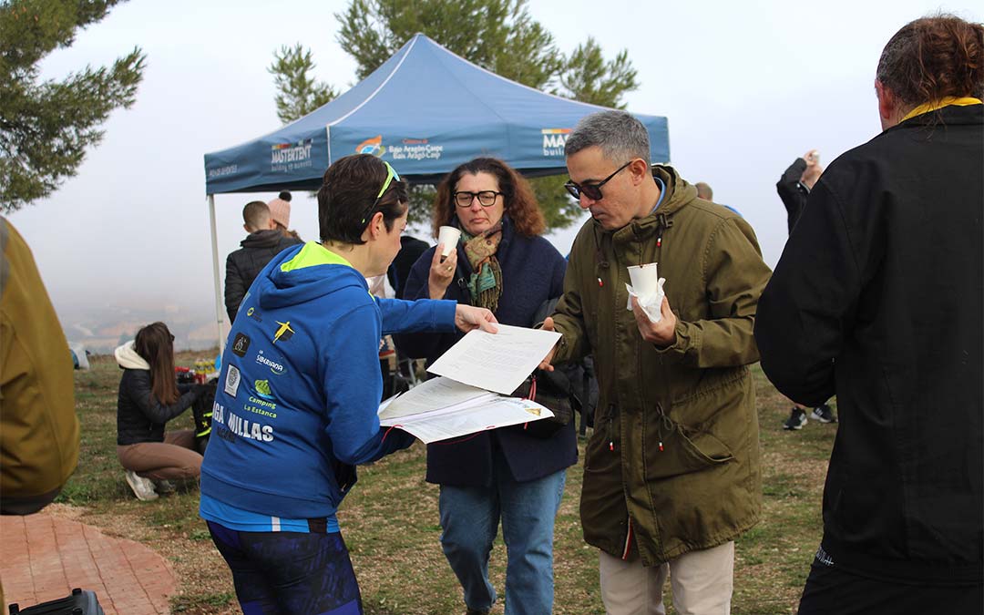 Recogida de firmas durante el evento./ P.S.