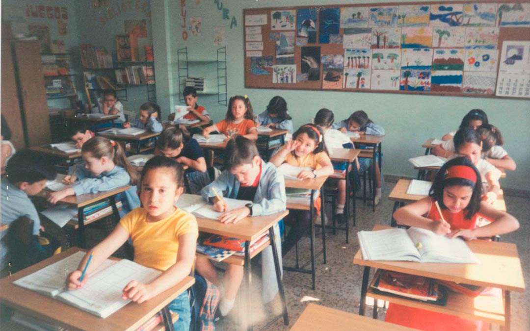 El colegio Santa Ana de Caspe cumple 150 años. / Santa Ana