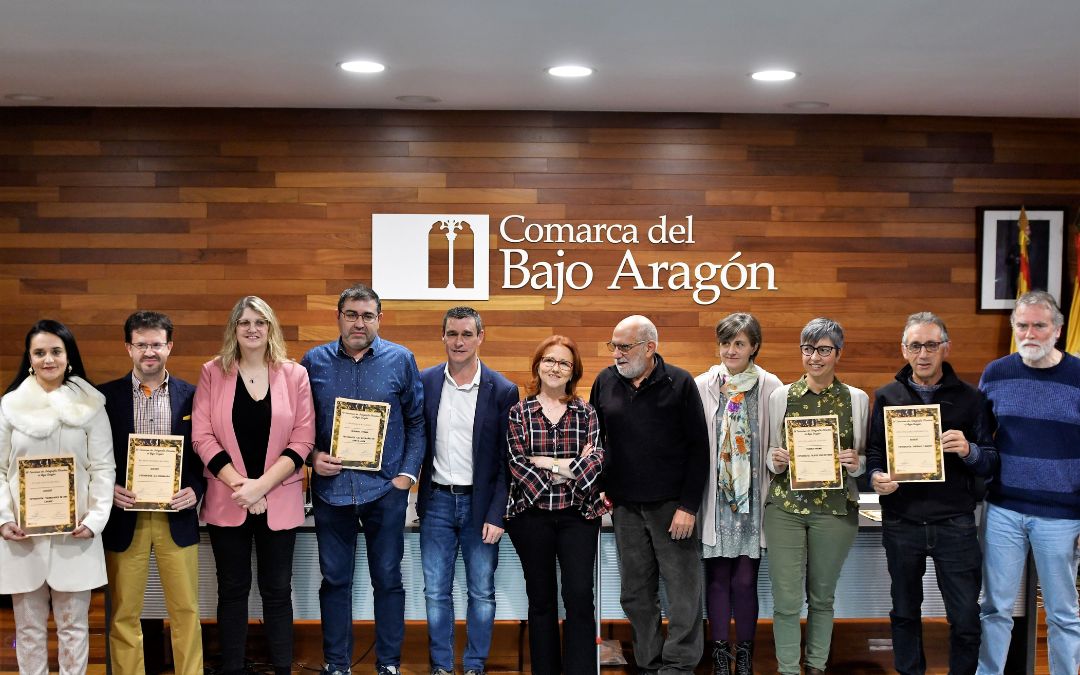 Algunos de los premiados en los concursos de fotografía y relatos./ C. O.