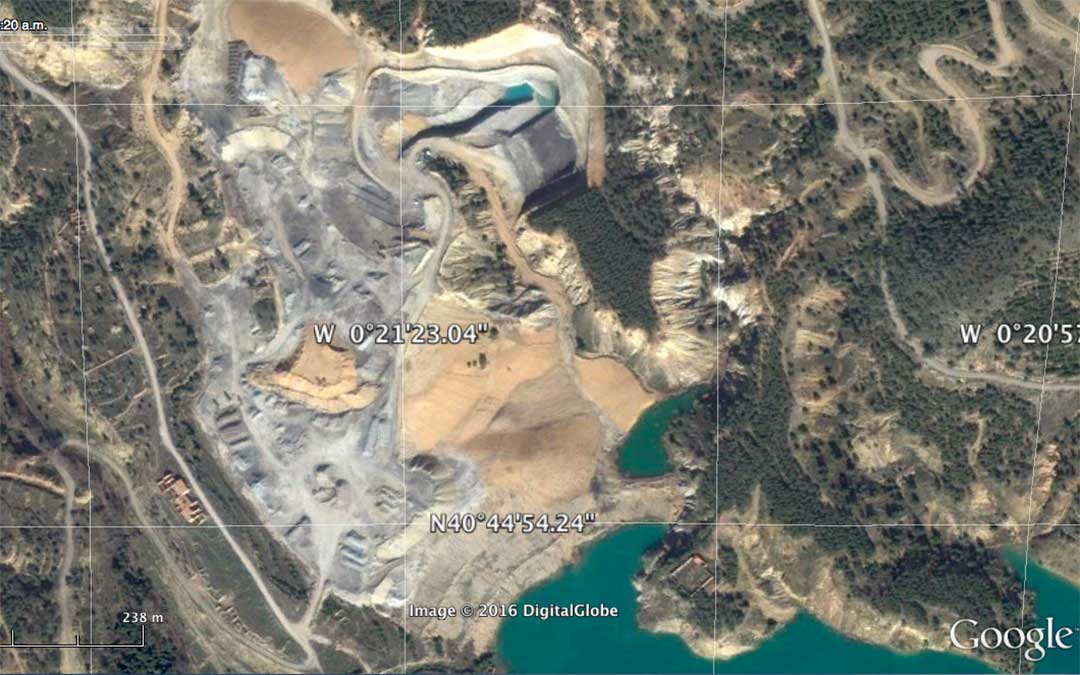 Mina en la cola del Embalse de Santolea 2016./Archivo José Luis Simón